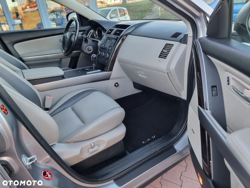 Mazda CX-9 3.7 V6 Sport - 9