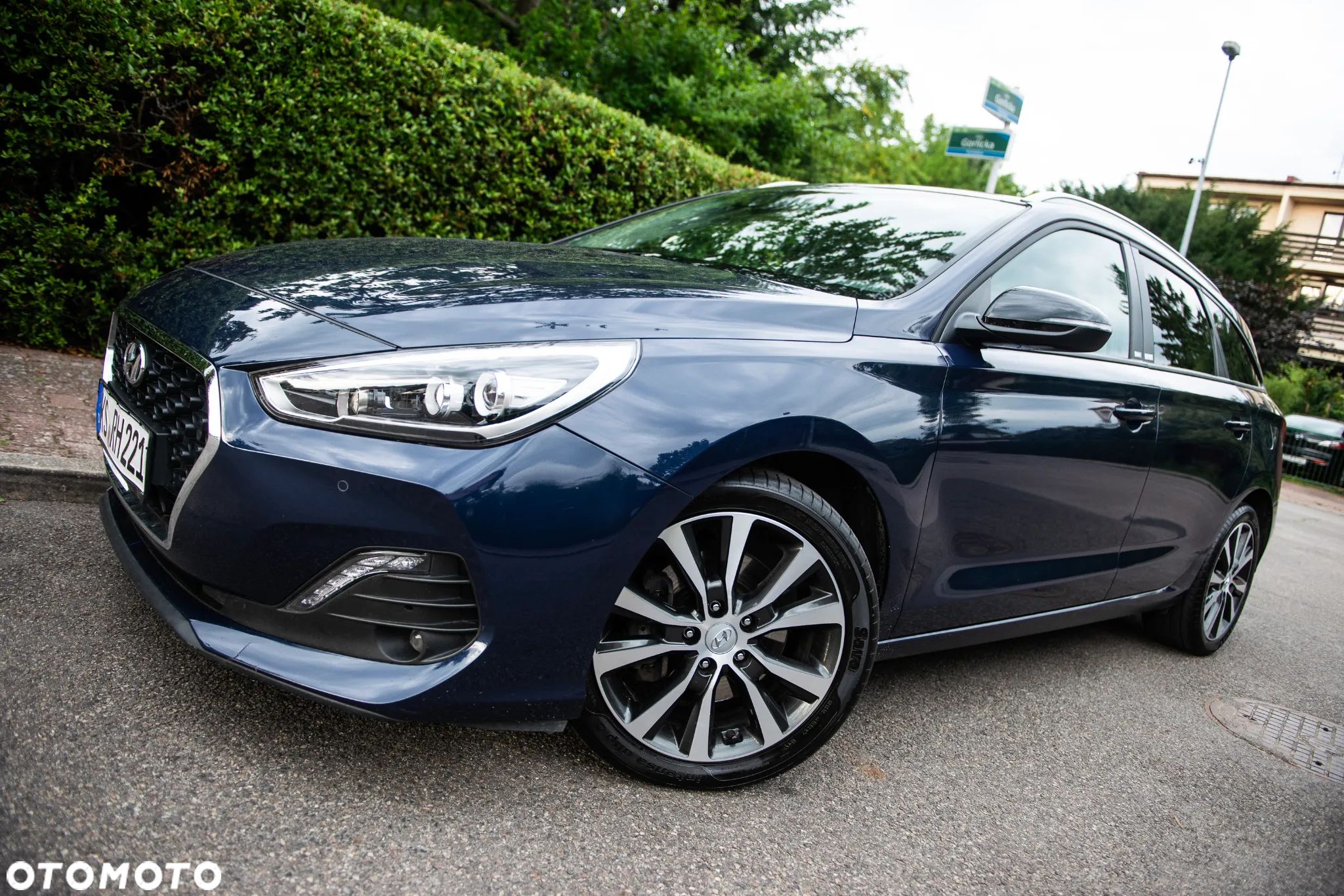 Hyundai i30 Kombi 1.4 T-GDI DCT YES!+ - 1