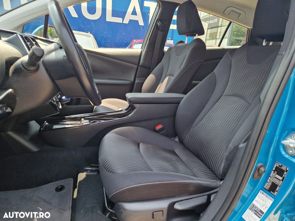 Toyota Prius - 11