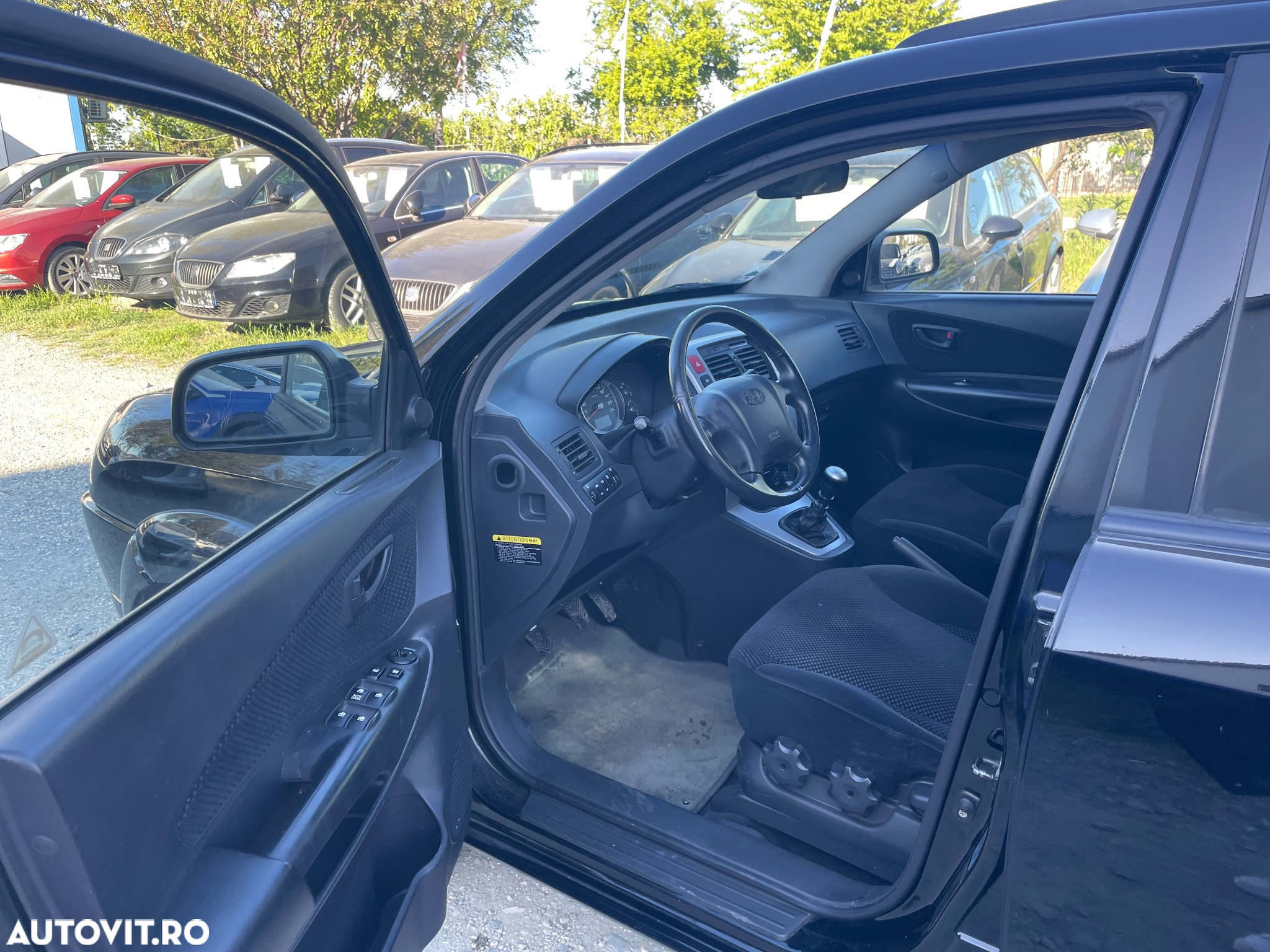 Hyundai Tucson 2.0 CRDI VGT GLS 4WD MT PREMIUM - 10