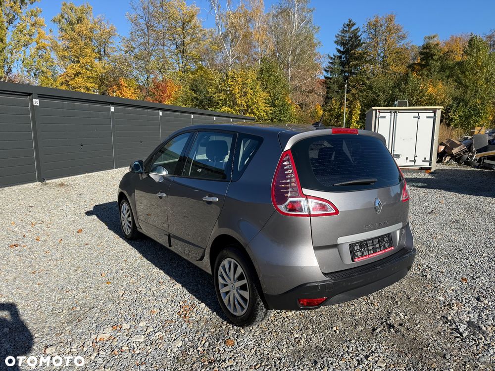 Renault Scenic - 5