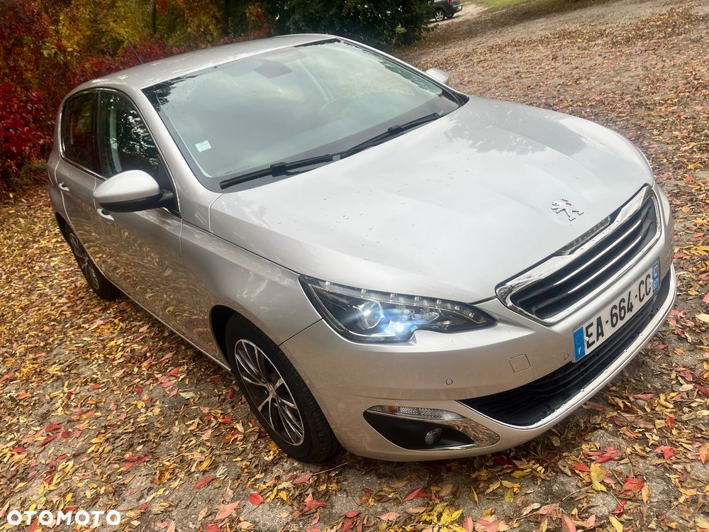 Peugeot 308 1.2 PureTech Allure S&S - 8