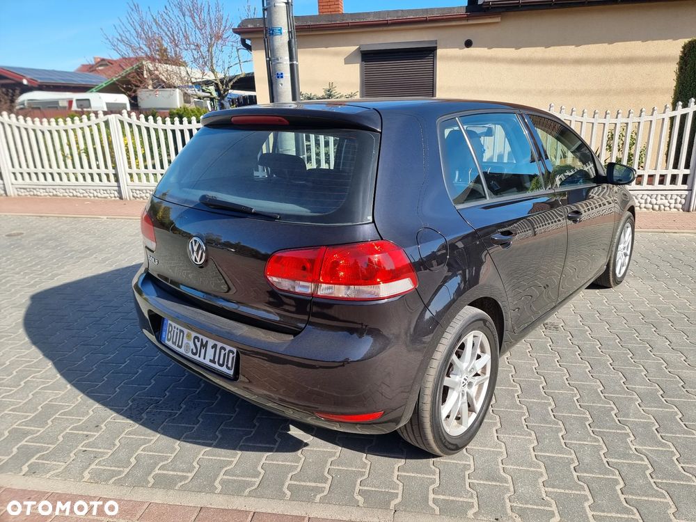 Volkswagen Golf - 4