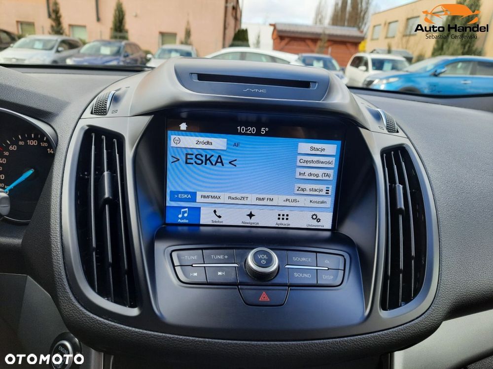 Ford Kuga 1.5 EcoBoost 2x4 Titanium - 23