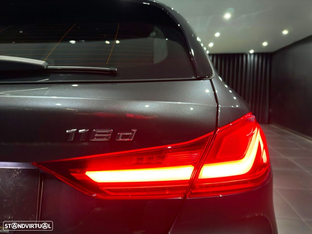 BMW 116 d Line Sport - 41