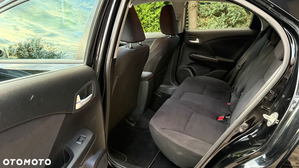 Honda Civic 1.8 i-VTEC Comfort Black Edition - 28