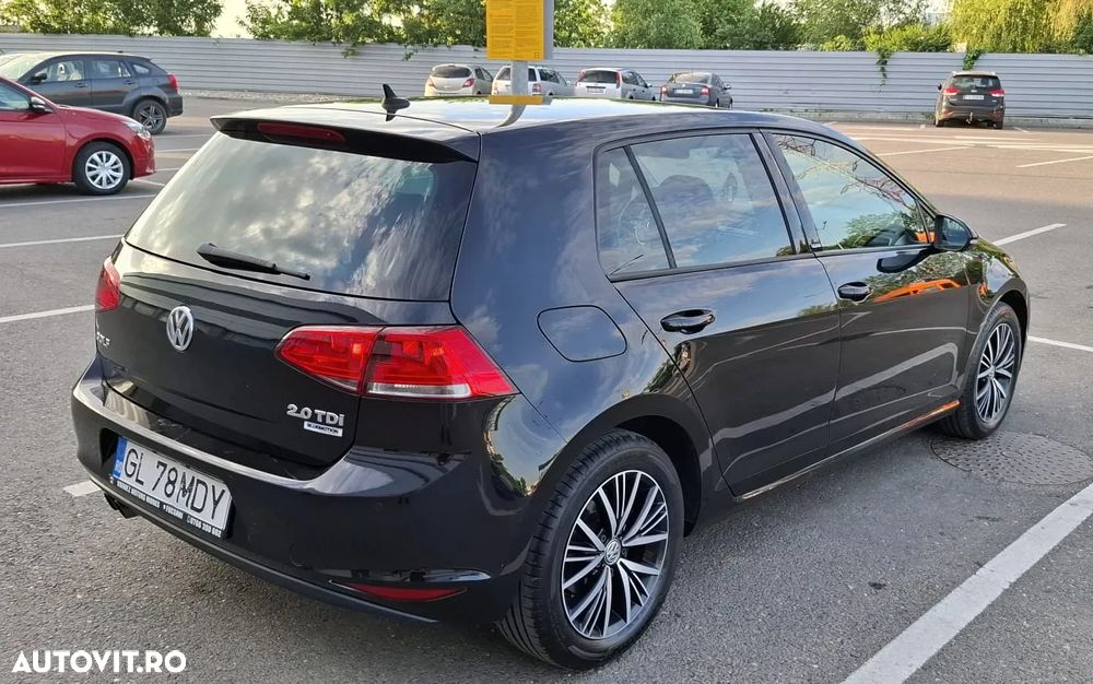 Volkswagen Golf 2.0 TDI DSG Highline - 9