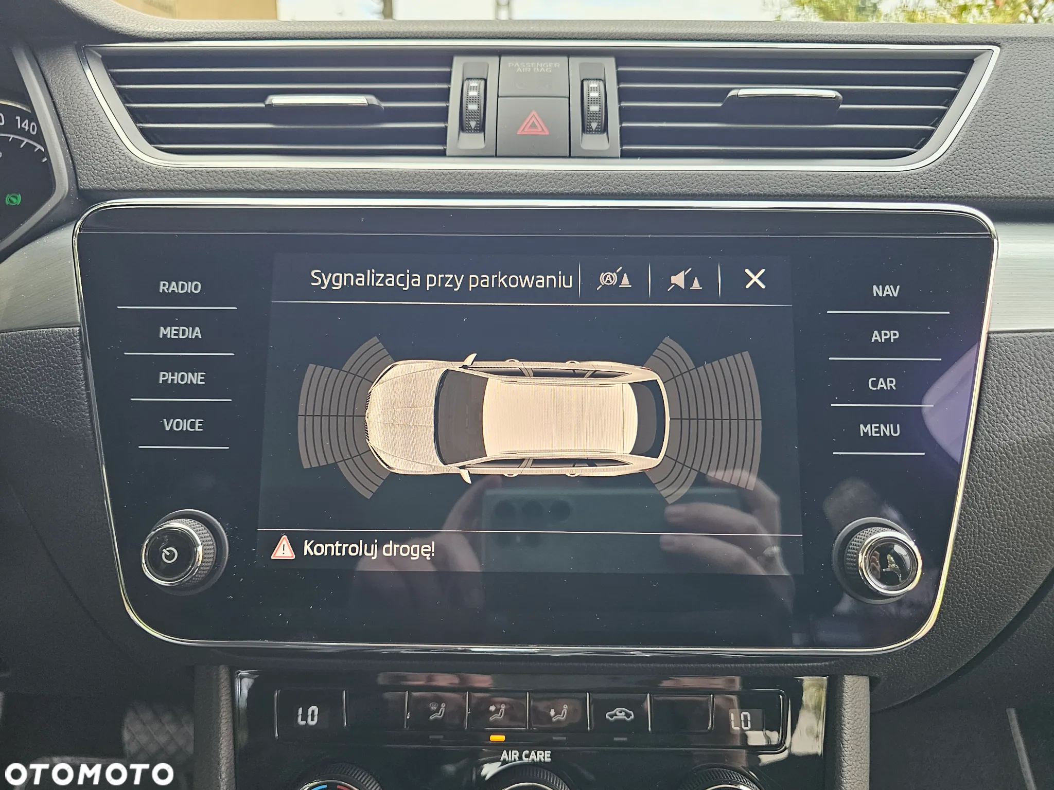 Skoda Superb 2.0 TDI DSG Premium Edition - 19