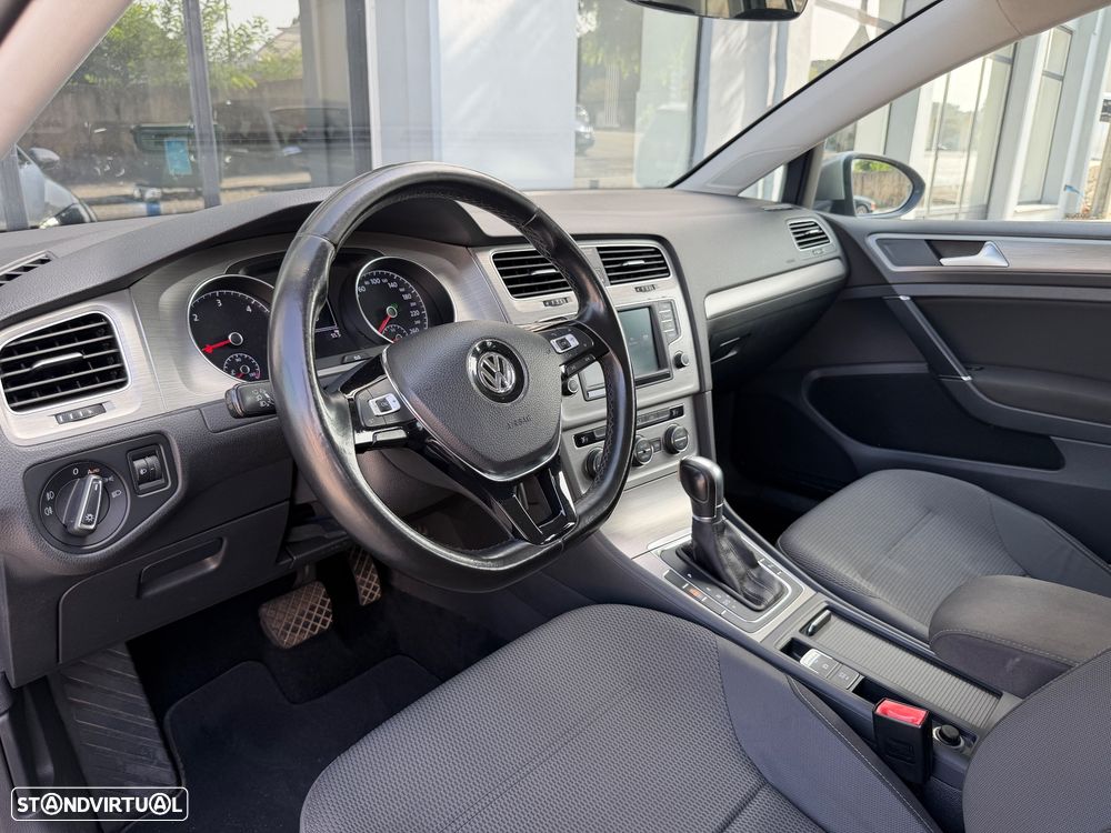 VW Golf Variant 1.6 TDi GPS Edition DSG - 15