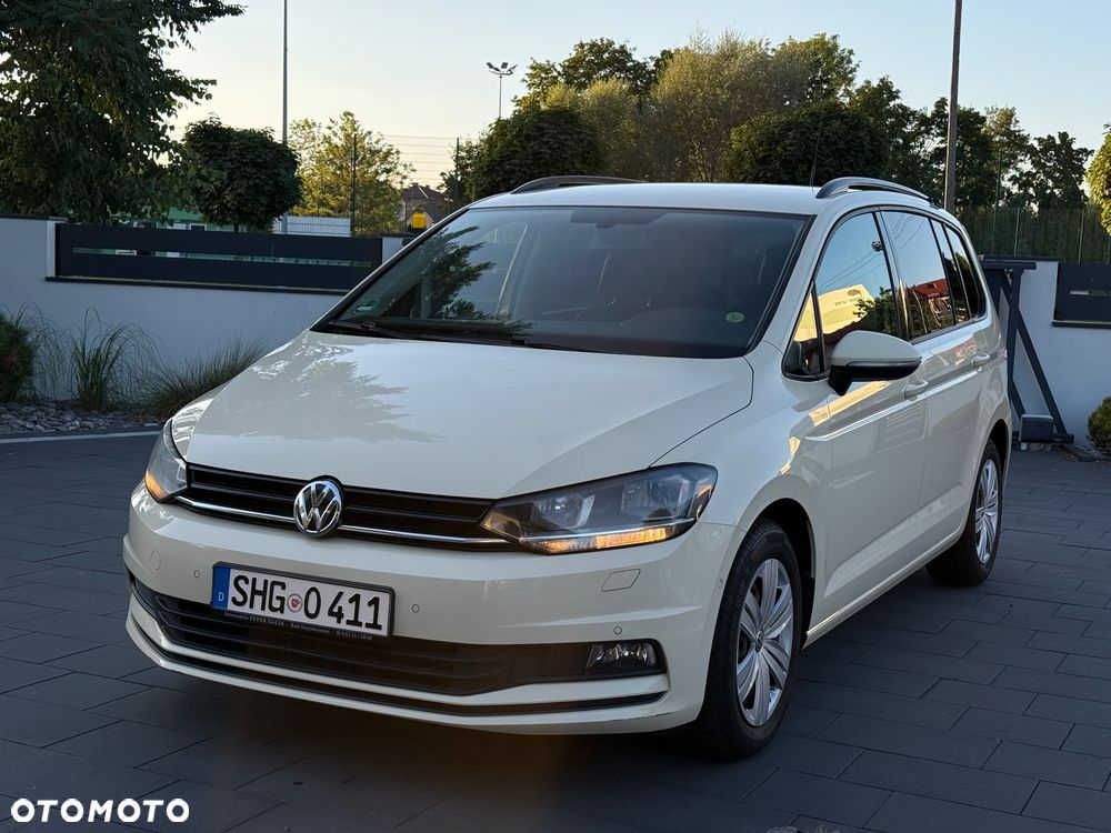 Volkswagen Touran 2.0 TDI SCR DSG Trendline - 2