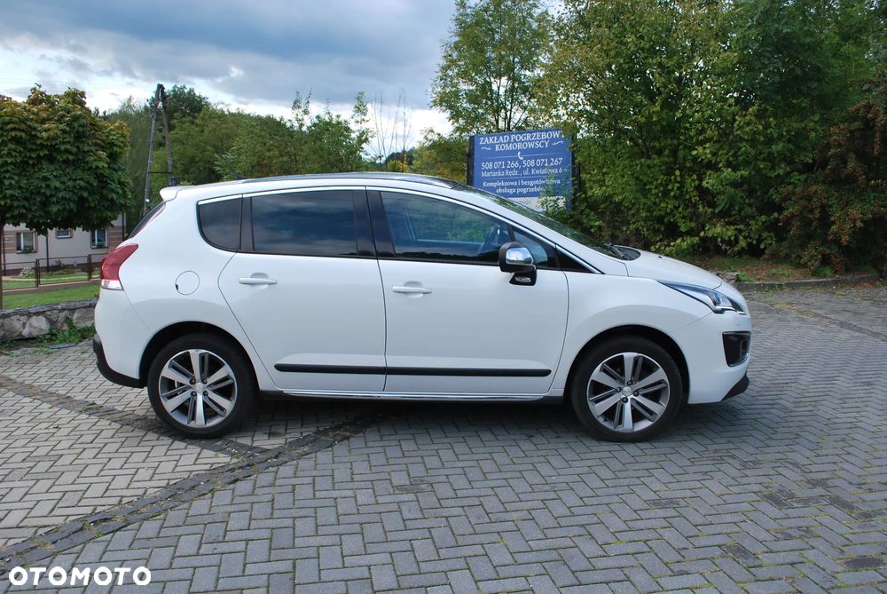 Peugeot 3008 HDi 115 Allure - 4