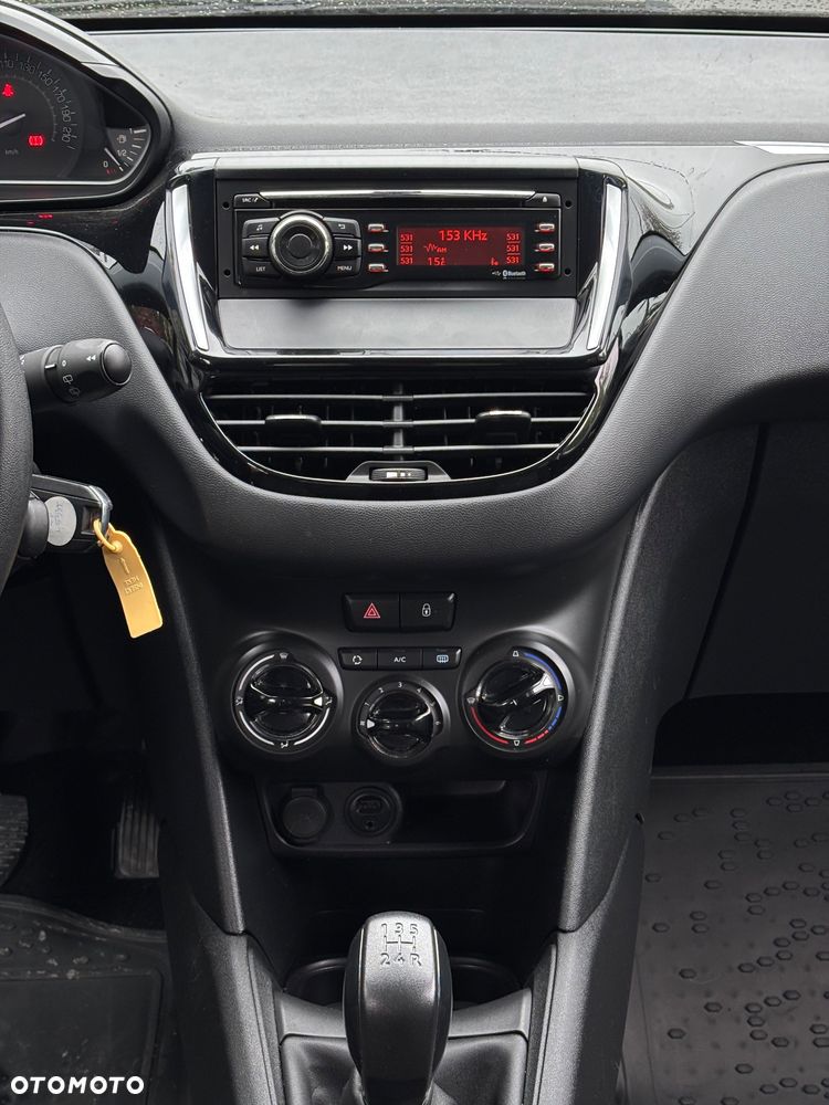 Peugeot 208 1.2 PureTech Active - 14