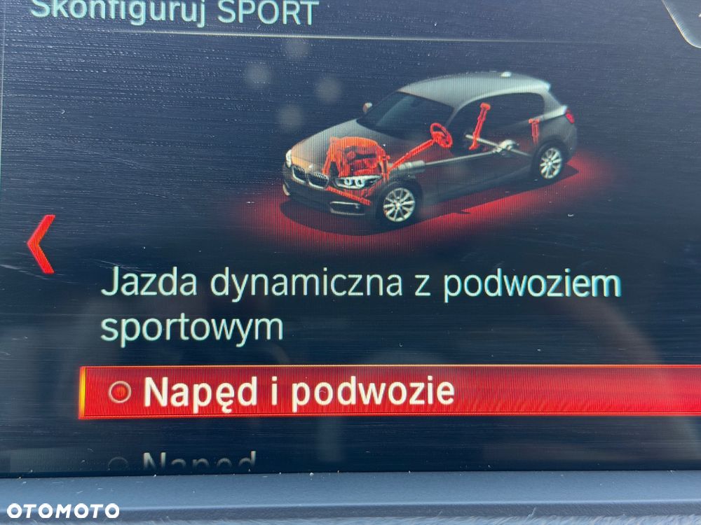 BMW Seria 1 116i - 6