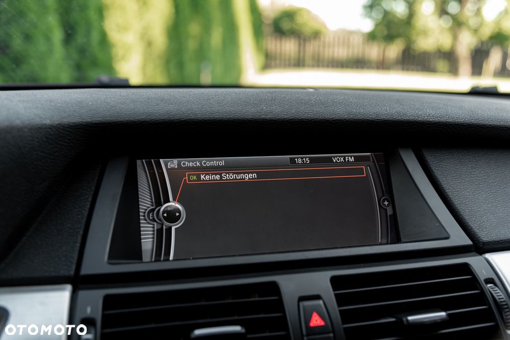 BMW X5 xDrive40d - 38