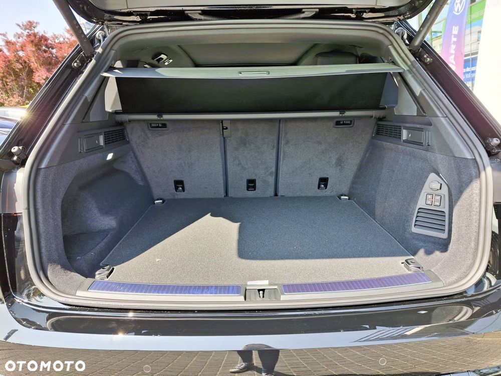 Volkswagen Touareg - 8