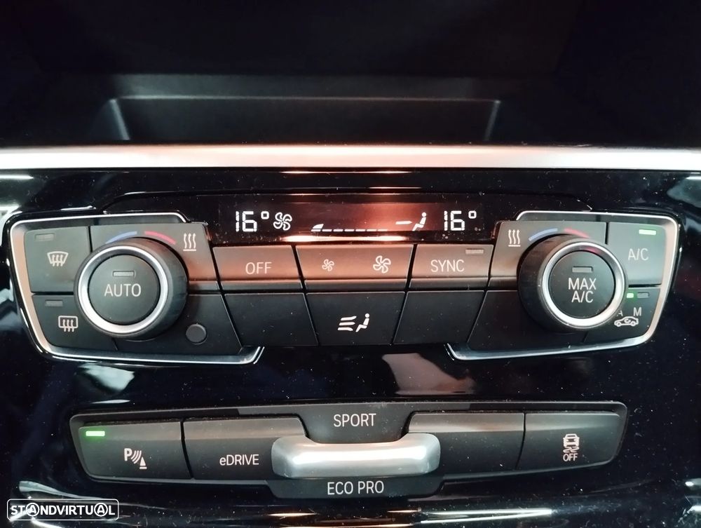 BMW 225xe Active Tourer Advantage - 37
