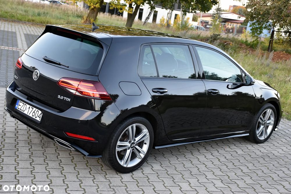 Volkswagen Golf - 18