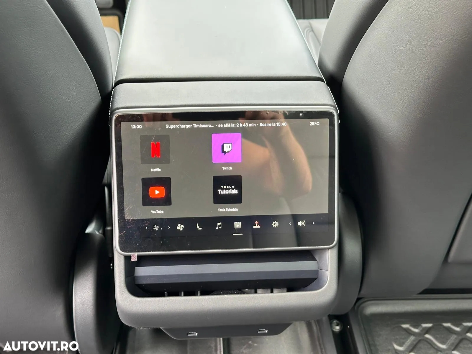 Tesla Model 3 Langstreckenbatterie Allradantrieb Dual Motor - 10