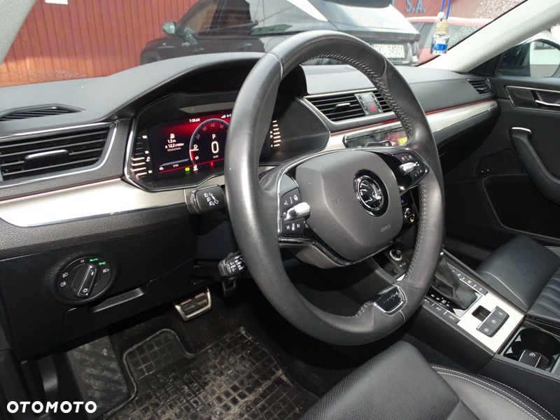 Skoda Superb 2.0 TSI 4x4 Style DSG - 10