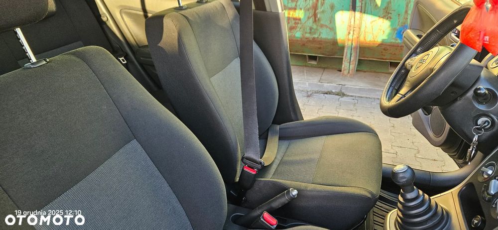 Fotel kierowcy pasażera kanapa tylna Opel Agila B 2009r ZCEB 5d hatchback - 5