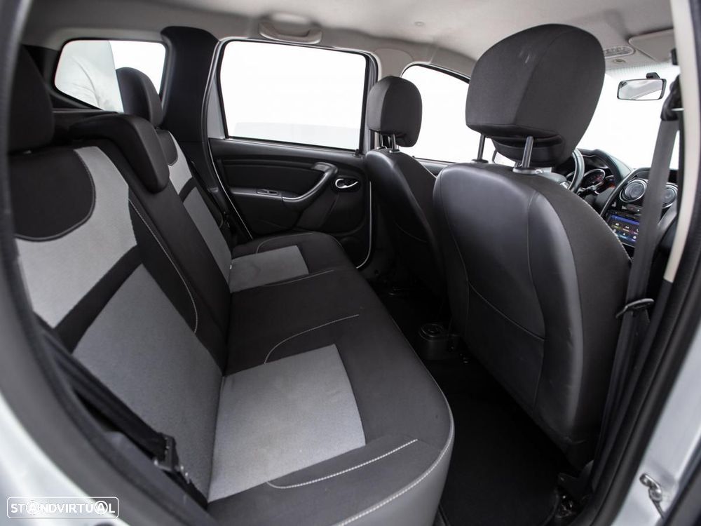 Dacia Duster — fotografia 10