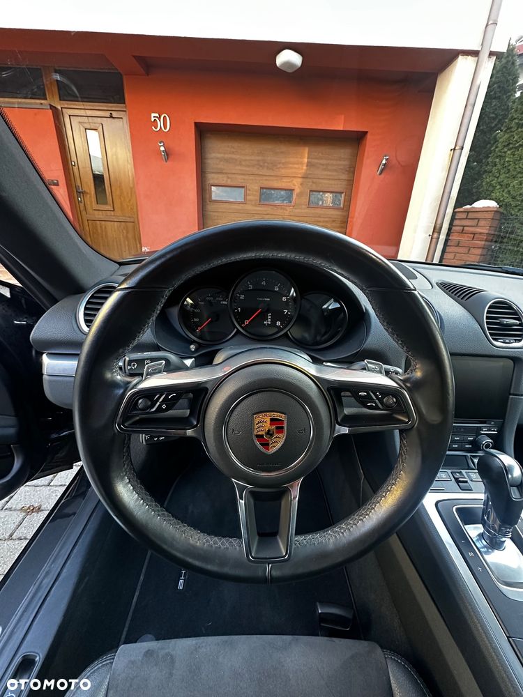 Porsche 718 Cayman T PDK - 11