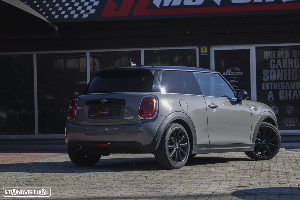 MINI 3 Portas Cooper D - 26