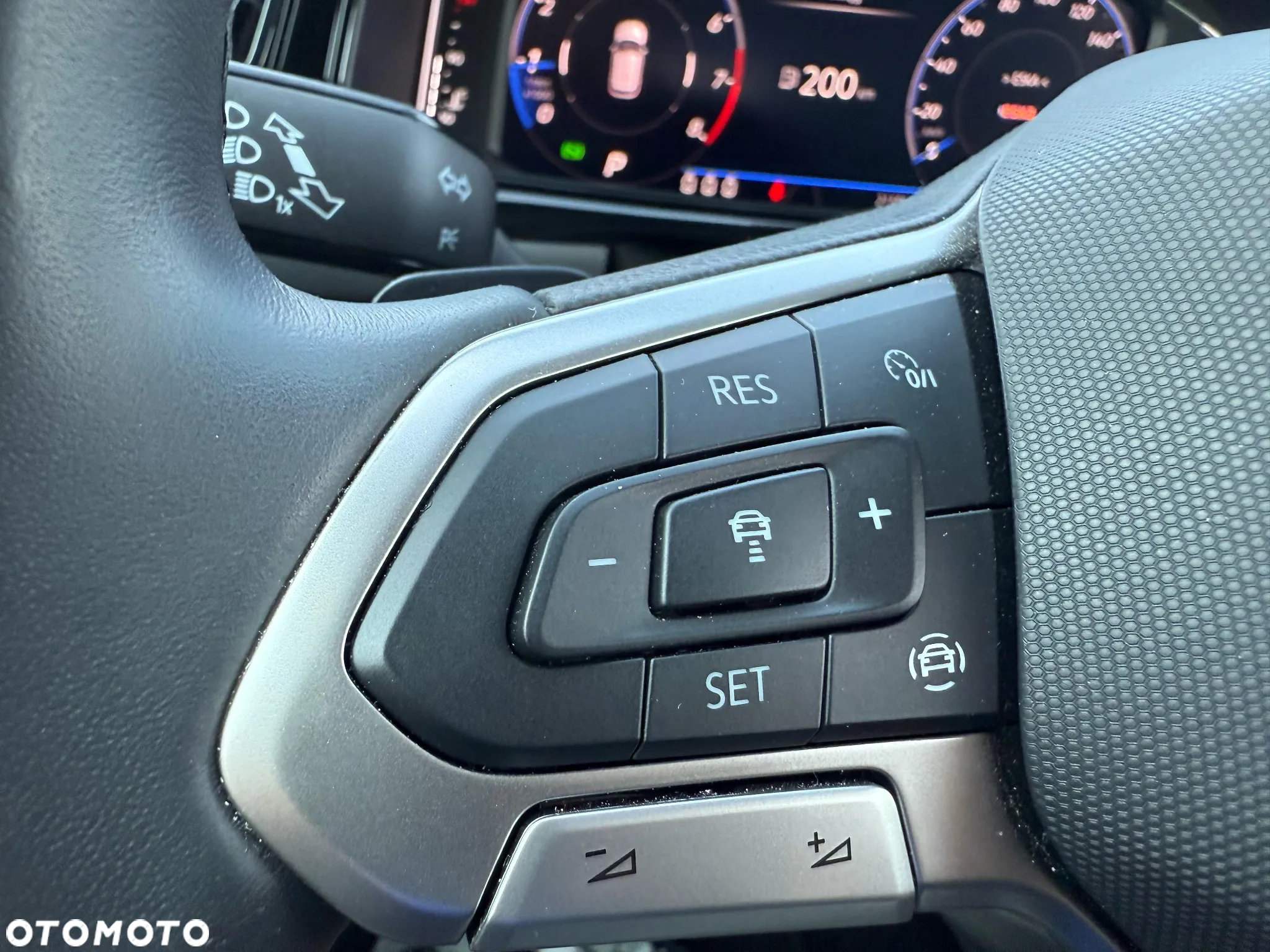 Volkswagen T-Roc 1.5 TSI R-Line DSG - 19