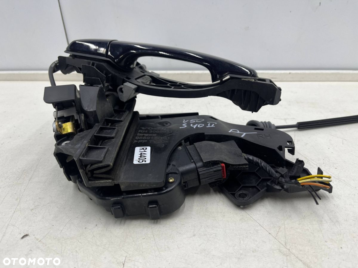 Zamek drzwi Volvo V50 kombi S40 II sedan 04-12r. klamka PRAWA tylna prawy tył 8 PIN 30699112 - 2