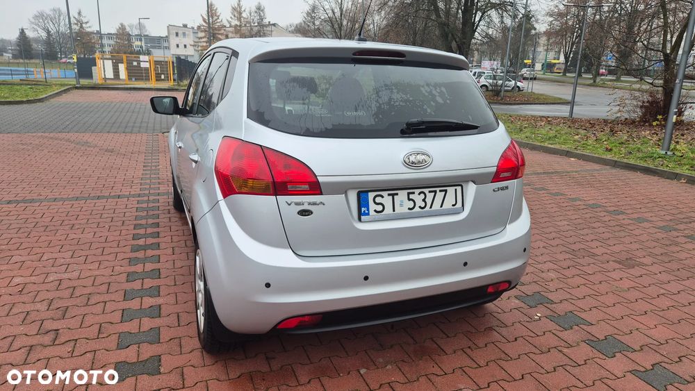 Kia Venga 1.4 CRDi L - 6