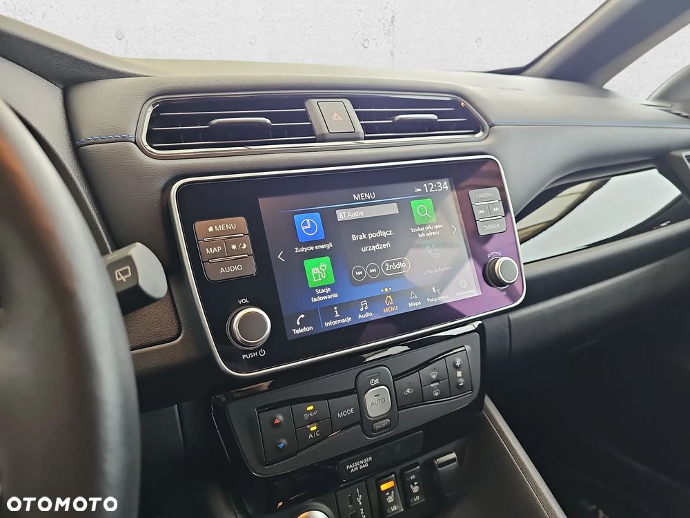 Nissan Leaf 40kWh N-Connecta - 19