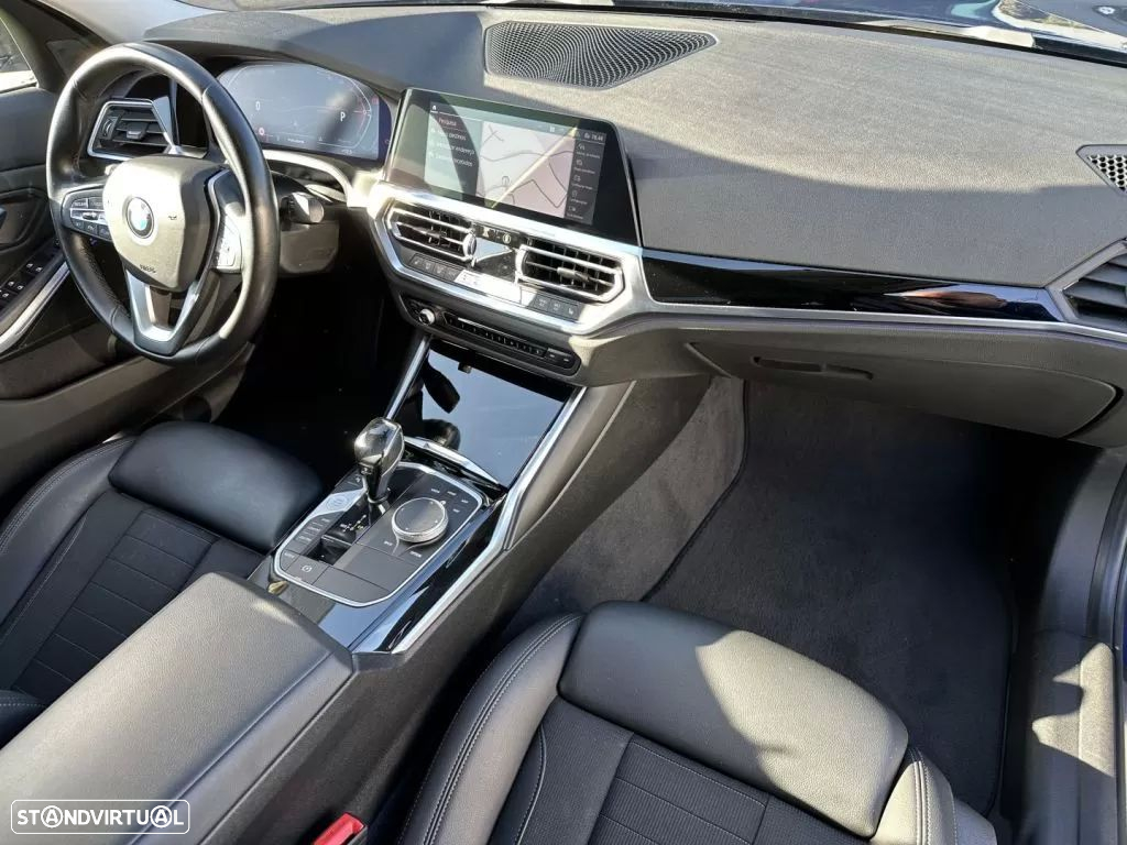 BMW 320 d Aut. M Sport - 33