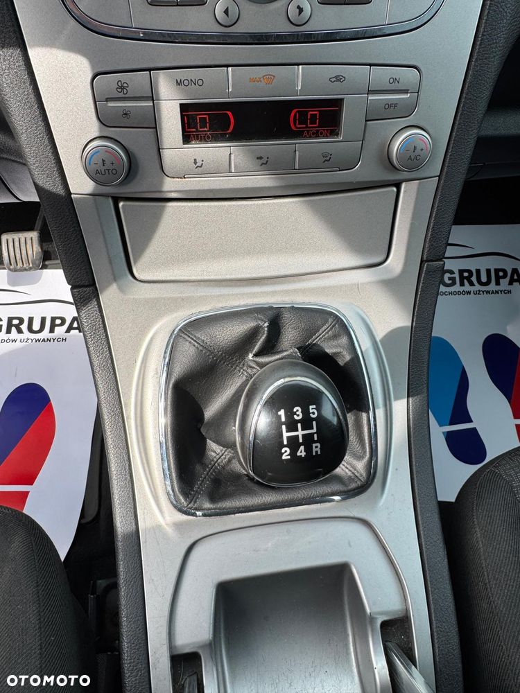 Ford S-Max 1.8 TDCi Trend - 22