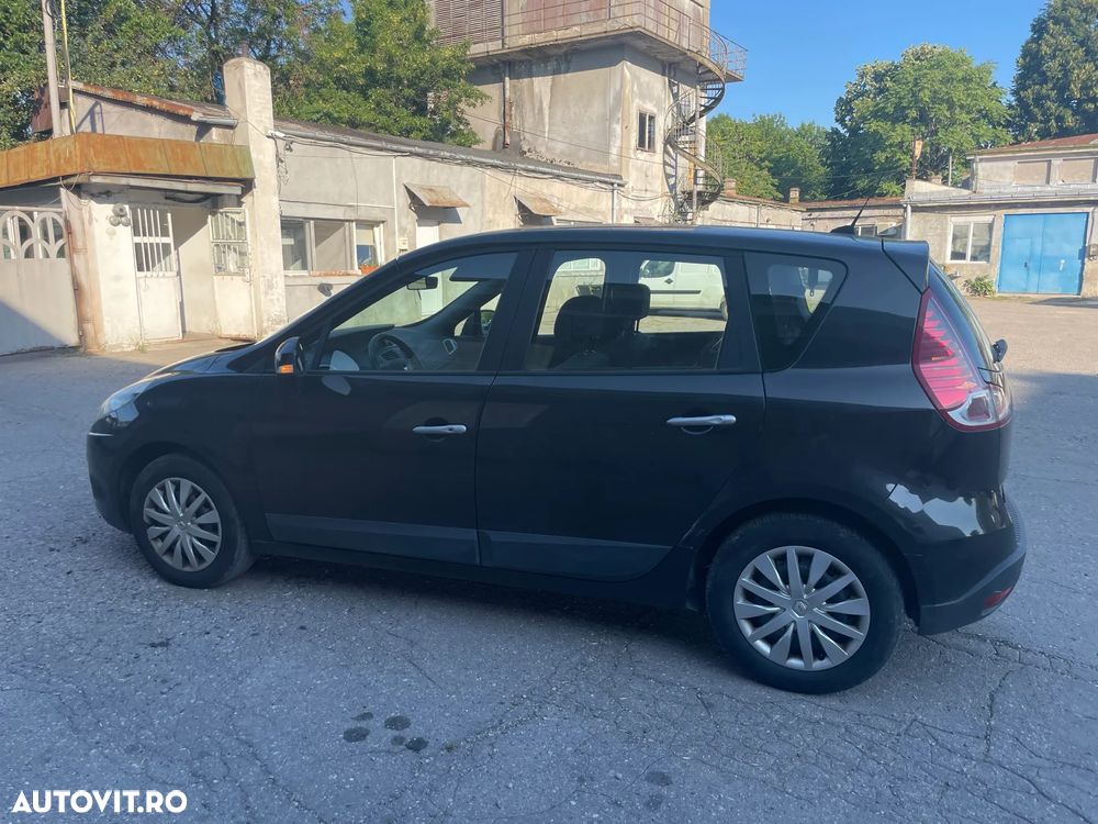Renault Scenic dCi 110 Expression - 6