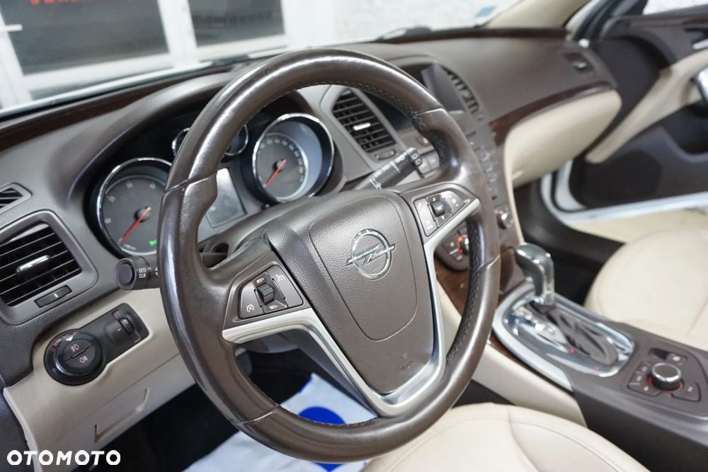 Opel Insignia 2.0 CDTI Automatik - 18