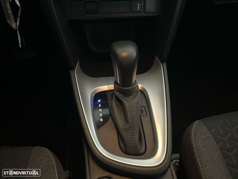 Toyota Yaris Cross 1.5 HDF Comfort Plus - 21