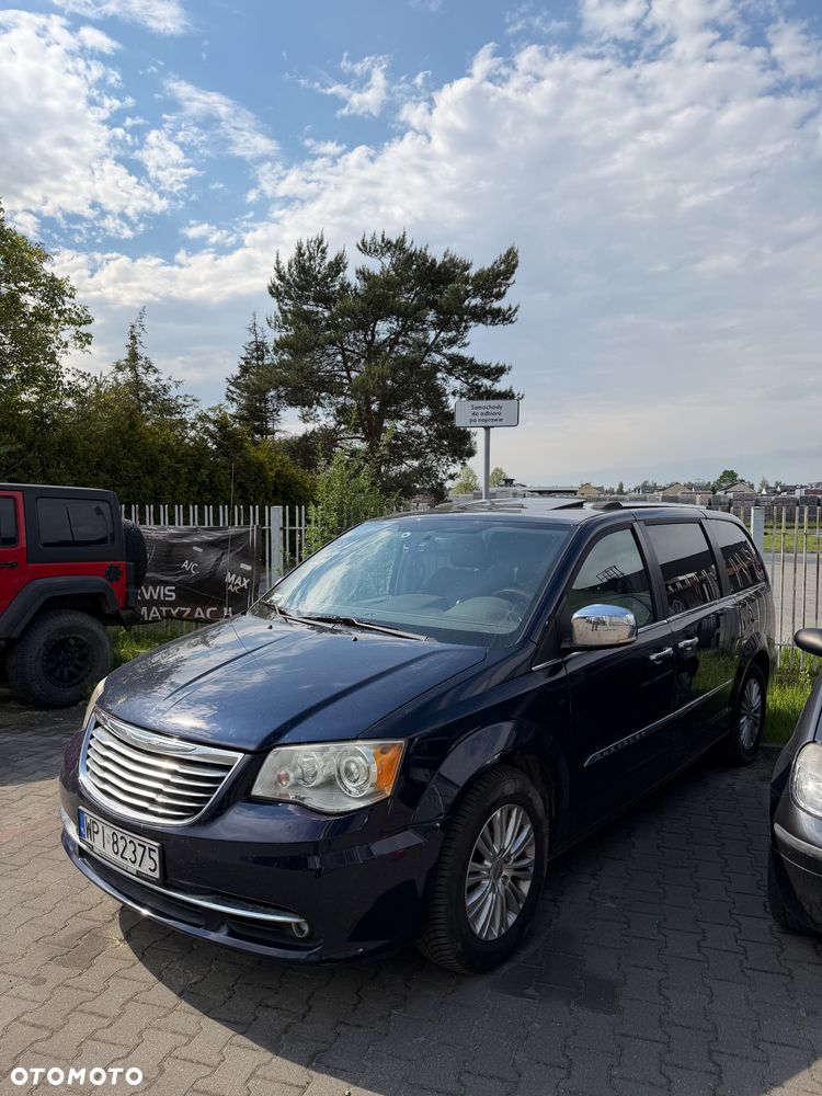 Chrysler Town & Country 3.6 Limited - 3