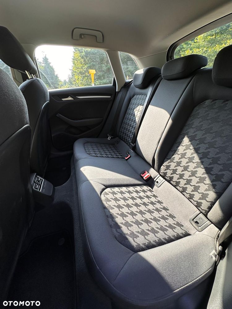 Audi A3 Sportback 1.6 TDI - 15
