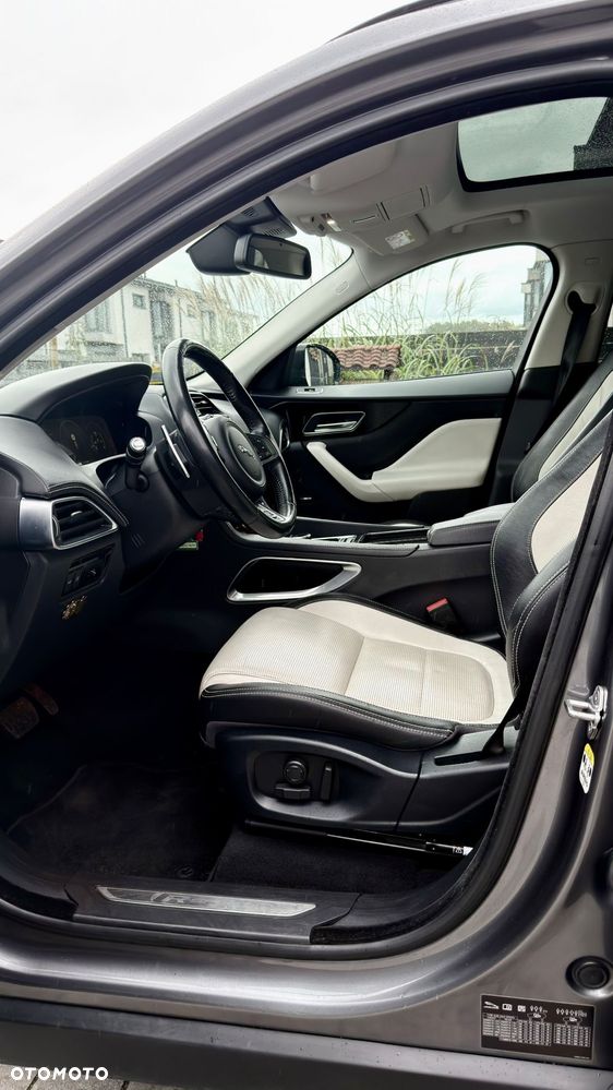 Jaguar F-Pace 2.0 i4D AWD R-Sport - 21