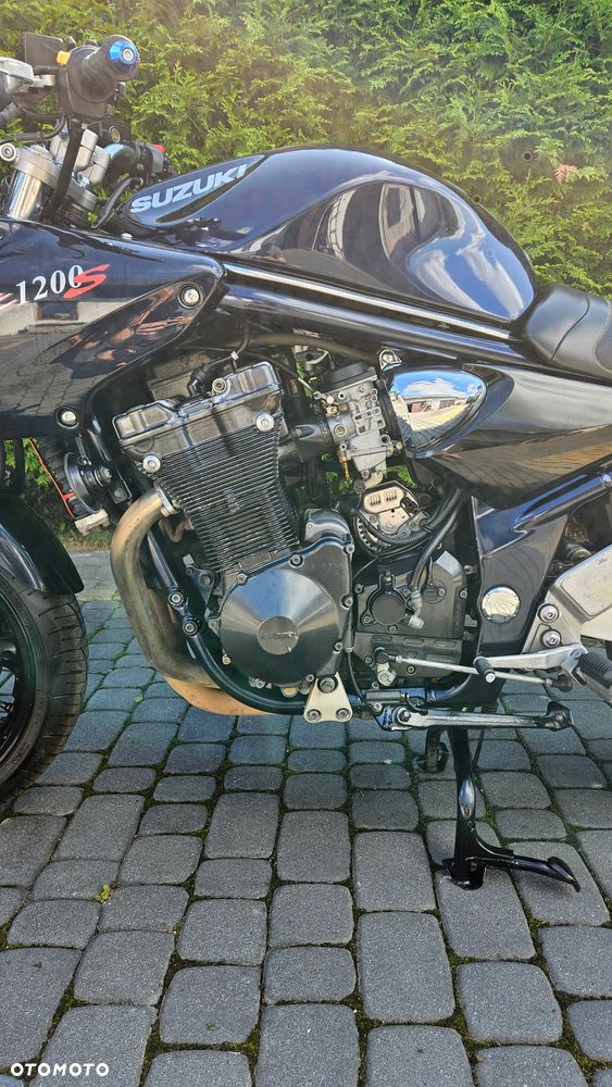Suzuki Bandit - 11