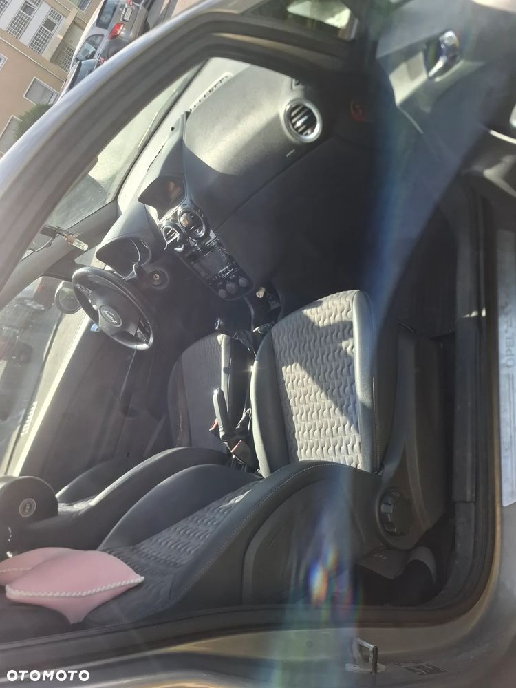 Opel Corsa 1.3 CDTI Cosmo ecoFLEX - 11