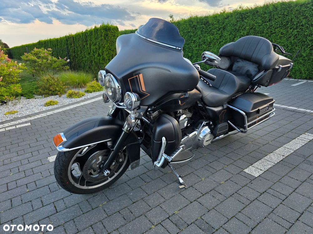 Harley-Davidson FLHTCU Ultra - 5