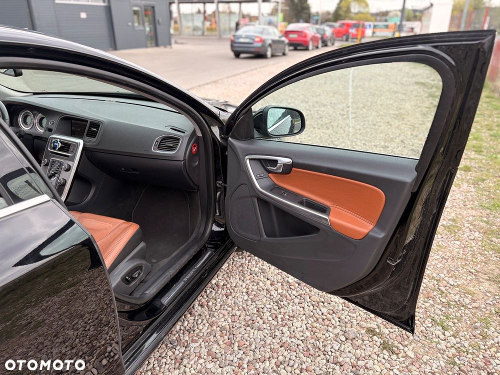 Volvo S60 2.5 T5 - 10