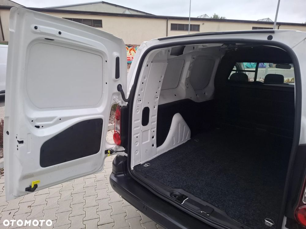Peugeot Partner LONG 1.6HDI 3OSOBOWY KLIMA NAVI - 25