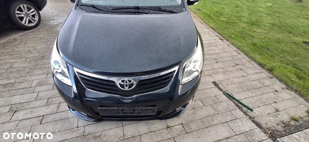 Toyota Avensis 2.0 D-4D Edition - 22
