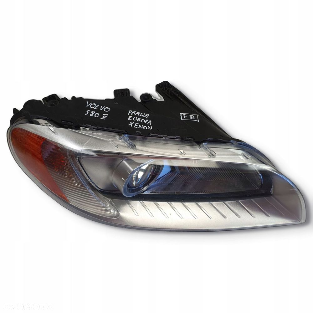 PRZEDNIA LAMPA PRAWA PRZEDNI REFLEKTOR Volvo V70 III XC70 XENON 31214348 - 3