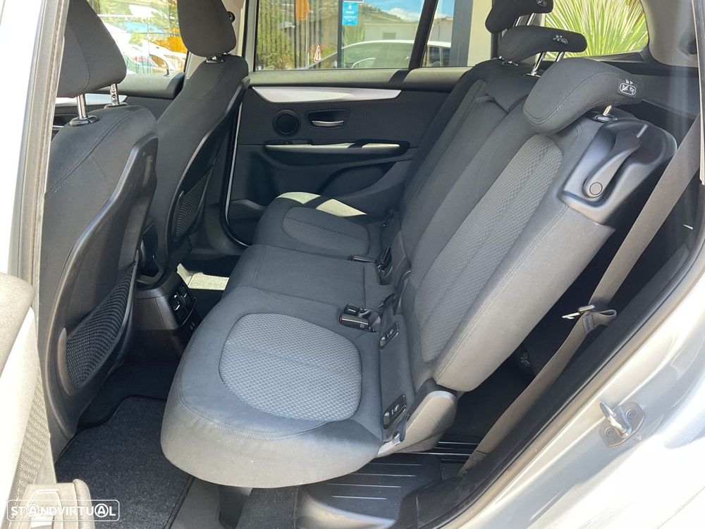 BMW 216 Gran Tourer i 7L - 38
