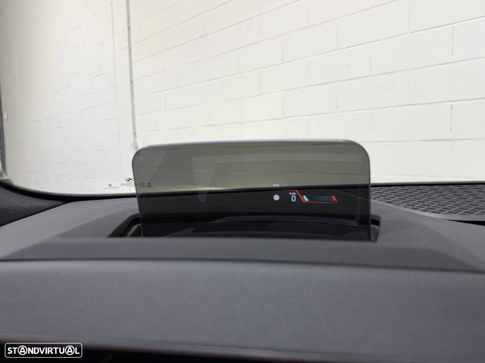 BMW 225xe Active Tourer e xDrive Pack Desportivo M - 30