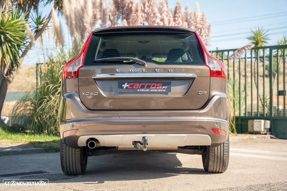 Volvo XC 60 2.0 D3 Summum Geartronic - 3