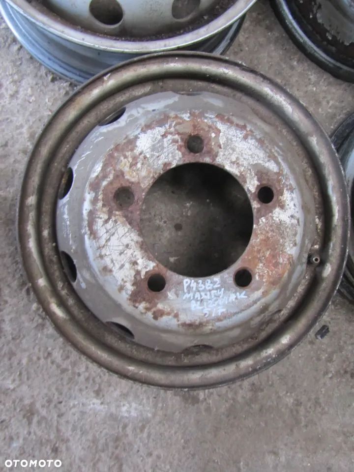 renault maxity 3.0 08r felgi stalowe blizniak - 6